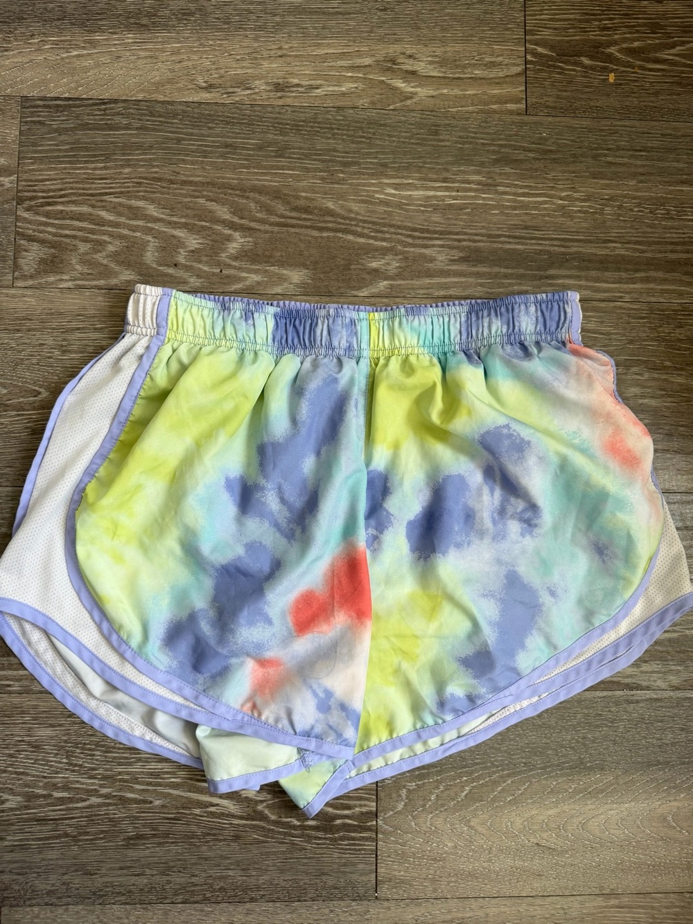 Nike Women's Tempo Dri-FIT Tie-Dye Running Shorts size L